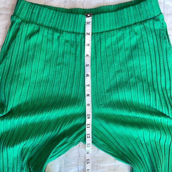 NWOT Women’s Medium Stateside Ribbed Siro Rib Palazzo Trouser Green - Picture 7 of 8